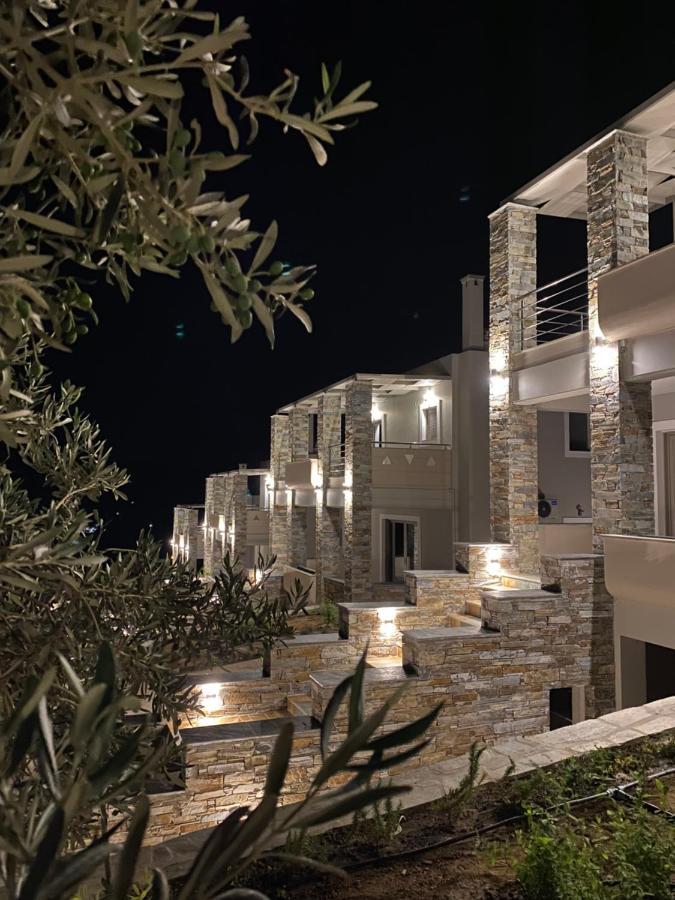 Vardians Villas & Suites Karystos  Bagian luar foto