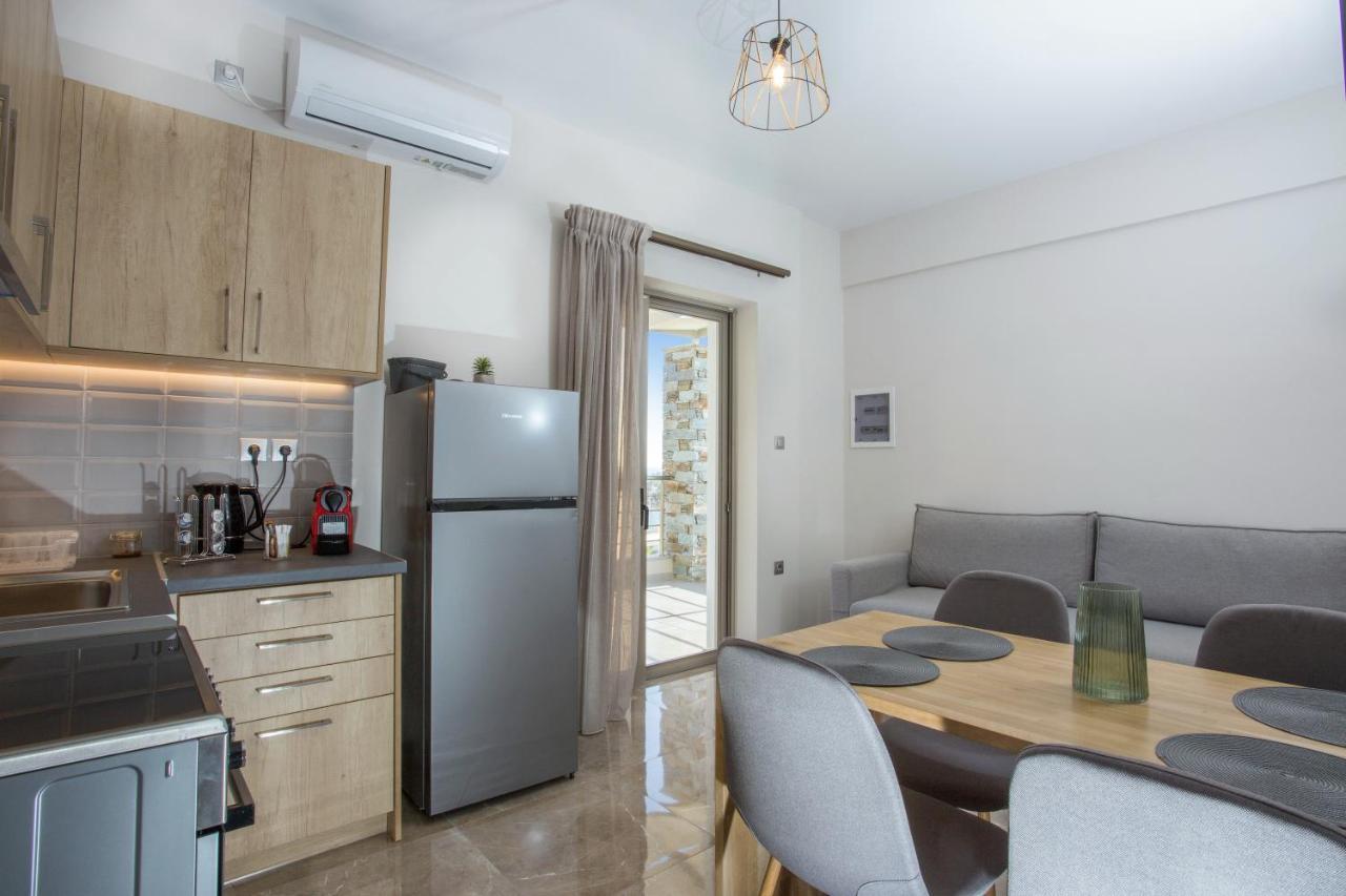 Vardians Villas & Suites Karystos  Bagian luar foto