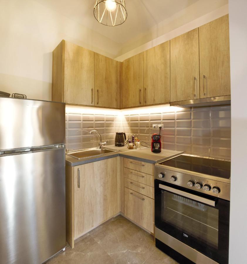 Vardians Villas & Suites Karystos  Bagian luar foto